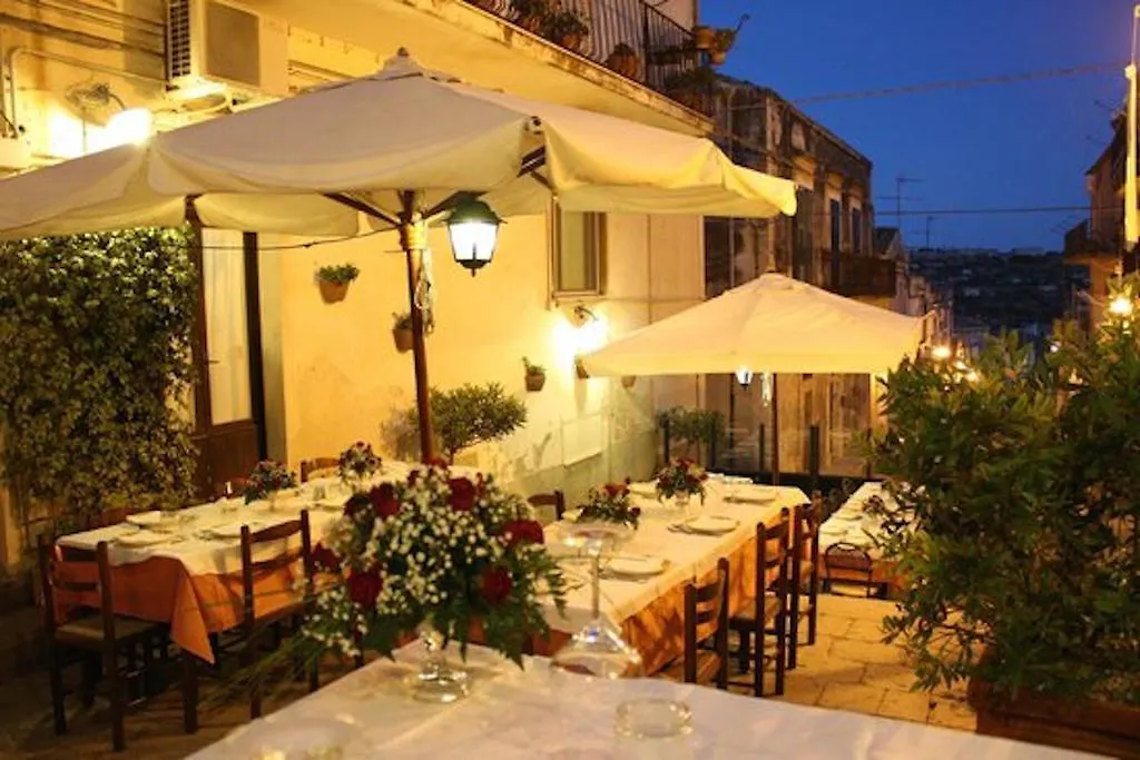 L'Altra Modica Locazione Turistica Apartment 0*,  Italy