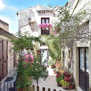Del Vicolo Stretto Modica